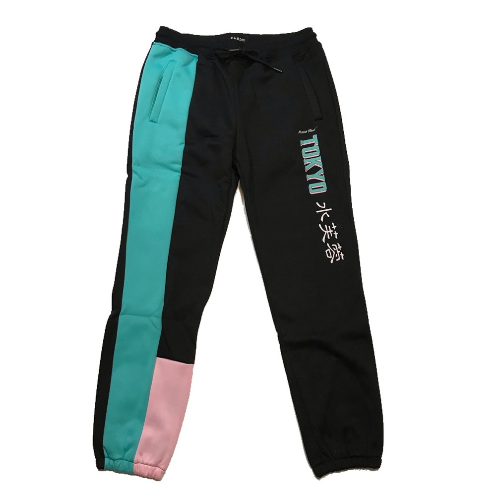 Men’s “Tokyo Pastel” sweats. Size small.